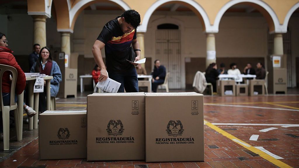 Eleições na Colômbia: Votação para segundo turno é encerrada Eleições na Colômbia: Votação para segundo turno é encerrada