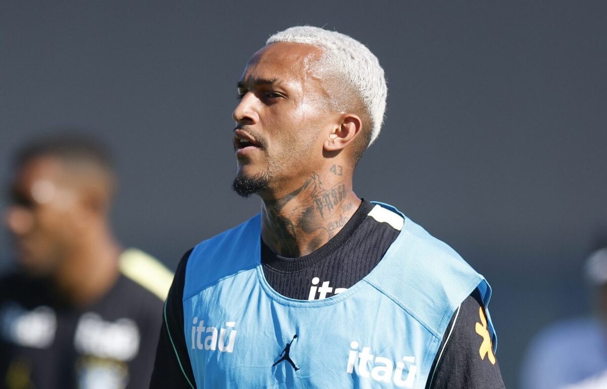 Wesley tem lesão muscular constatada e é cortado da seleção brasileira
