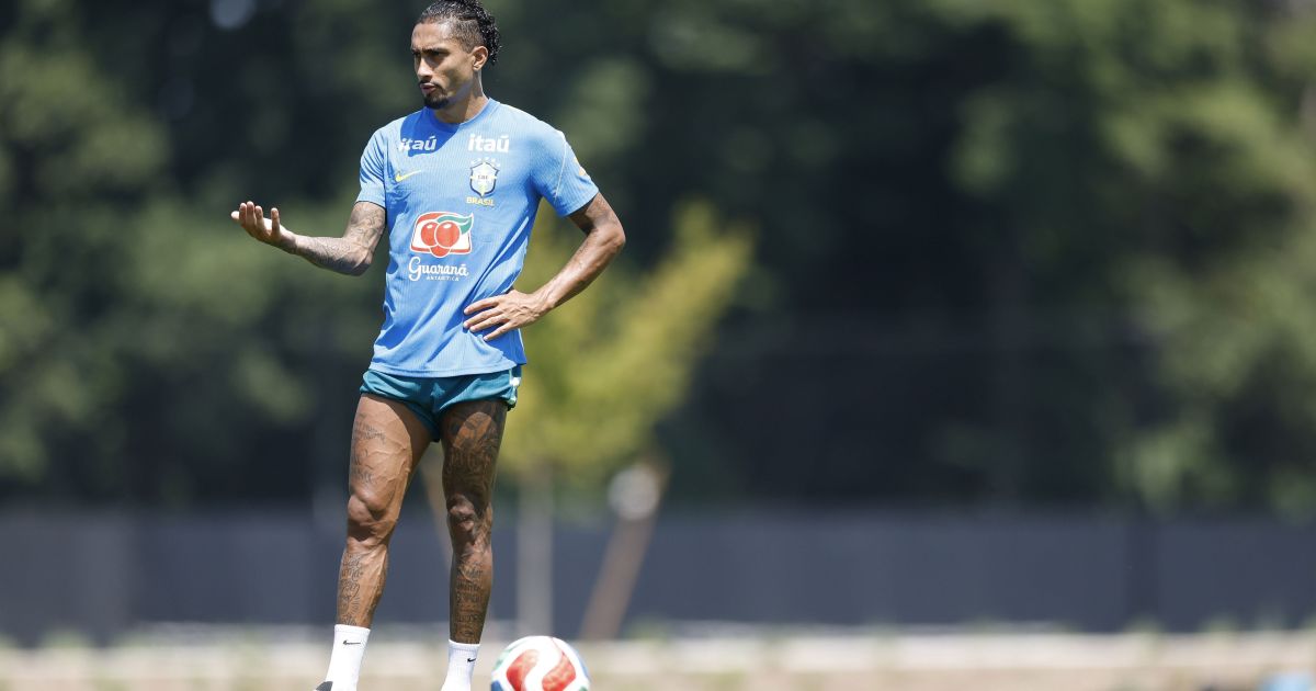 Sem dores, Raphinha treina com a Seleção e quer jogar contra a Noruega Sem dores, Raphinha treina com a Seleção e quer jogar contra a Noruega