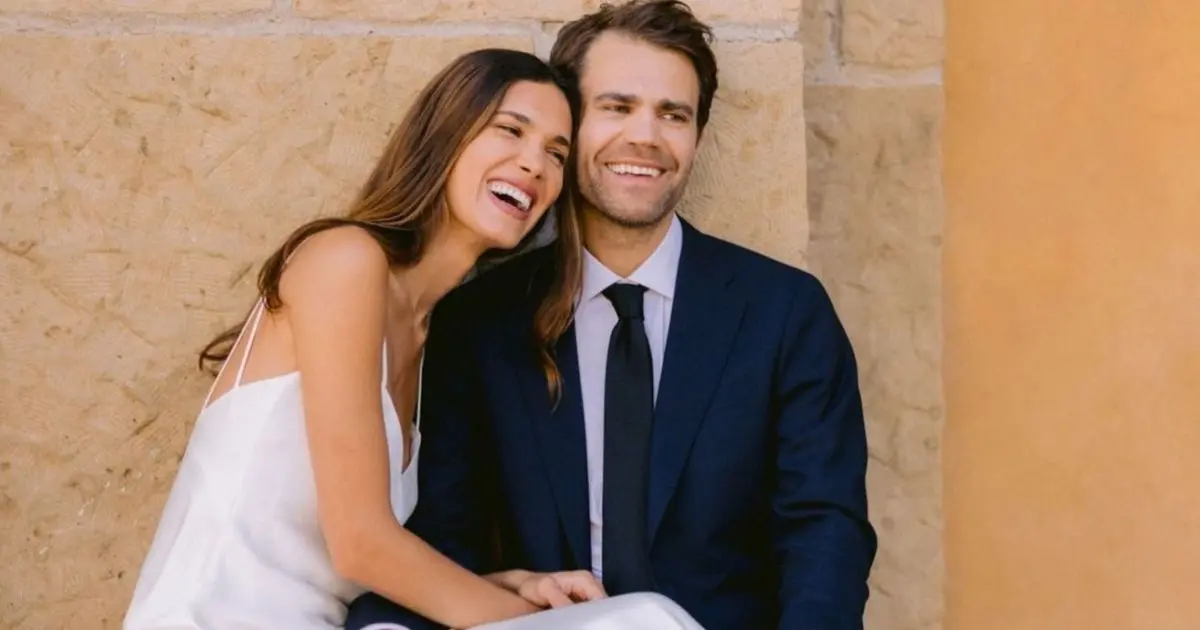 Ator Paul Wesley, de “The Vampire Diaries”, se casa com modelo brasileira