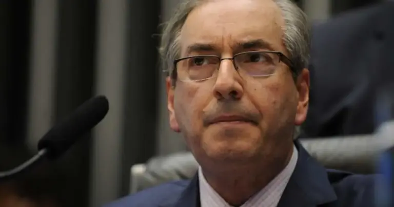Cunha se queixou de “mineiros enrolados” em diálogo sobre emendas, diz Dino