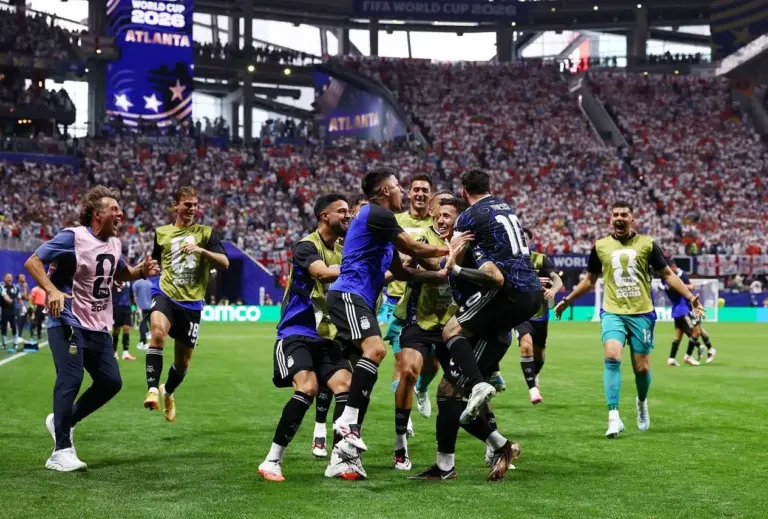 Argentina iguala Brasil e chega à sétima final de Copa do Mundo