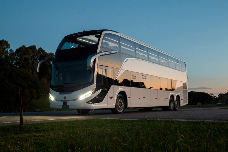 Prefeitura regulamenta uso de ônibus de dois andares; veja quem pode utilizar