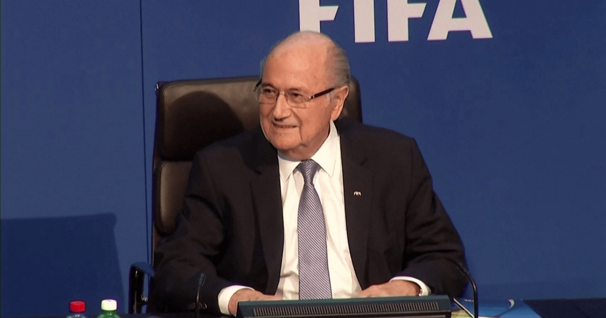 Blatter detona Fifa por cancelar suspensão de Balogun: “Para onde vais?” Blatter detona Fifa por cancelar suspensão de Balogun: “Para onde vais?”