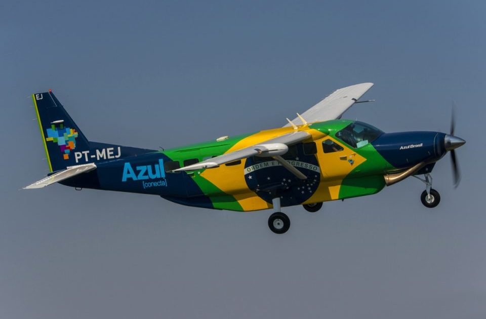 Azul anuncia parceria com Petrobras para operações aéreas no Norte Azul anuncia parceria com Petrobras para operações aéreas no Norte