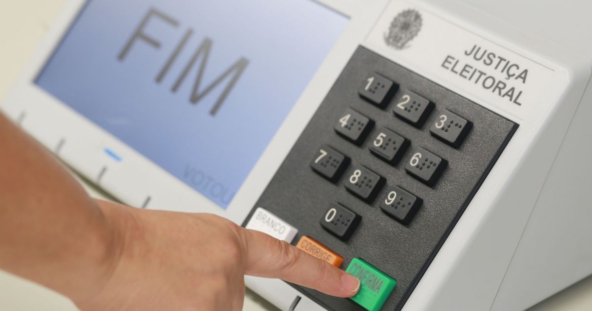 TRE-RJ cobra partidos para não registrarem candidatos ligados ao crime TRE-RJ cobra partidos para não registrarem candidatos ligados ao crime