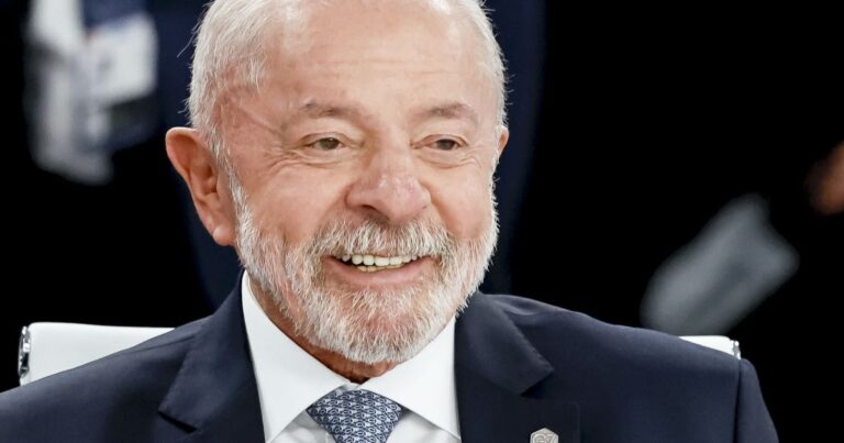 Lula deseja boa sorte à Seleção e diz que Neymar pode “fazer a diferença”