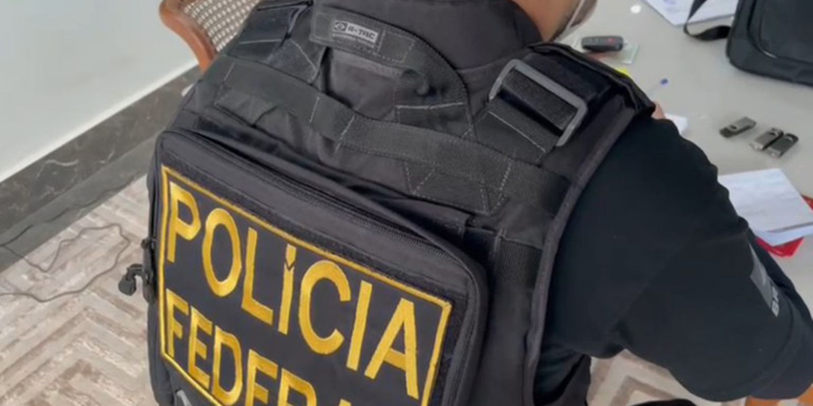 Polícia Federal deflagra 6ª fase da Operação Unha e Carne, no Rio Polícia Federal deflagra 6ª fase da Operação Unha e Carne, no Rio