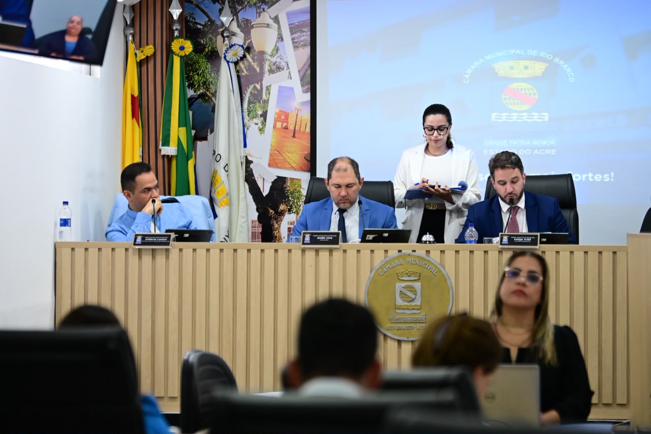 Câmara aprova LDO com receita superior a R$ 2,12 bilhões para 2027 Câmara aprova LDO com receita superior a R$ 2,12 bilhões para 2027