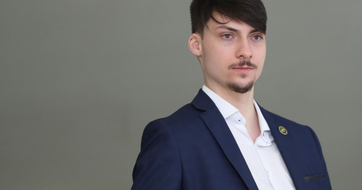 Jair Renan Bolsonaro anuncia pré-candidatura a deputado federal por SC Jair Renan Bolsonaro anuncia pré-candidatura a deputado federal por SC
