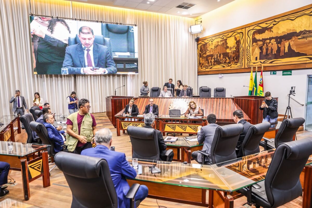 Aleac corrige distorções de décadas e fortalece direitos dos servidores