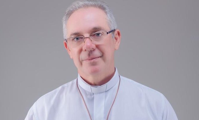 Bispo do Amazonas assume administração da Diocese de Rio Branco; conheça Bispo do Amazonas assume administração da Diocese de Rio Branco; conheça