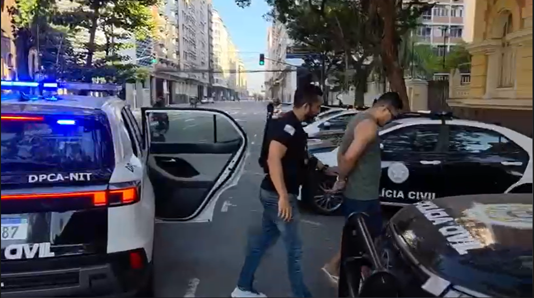 Integrante do Comando Vermelho no Nordeste é preso no RJ Integrante do Comando Vermelho no Nordeste é preso no RJ