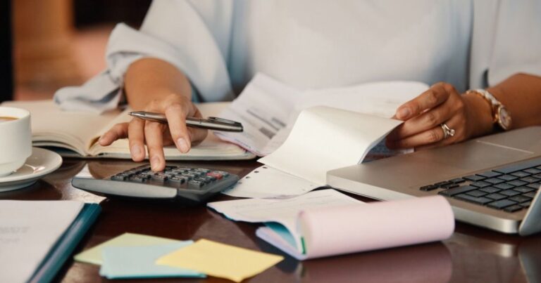 Como comprovar renda para financiar um imóvel em 2026