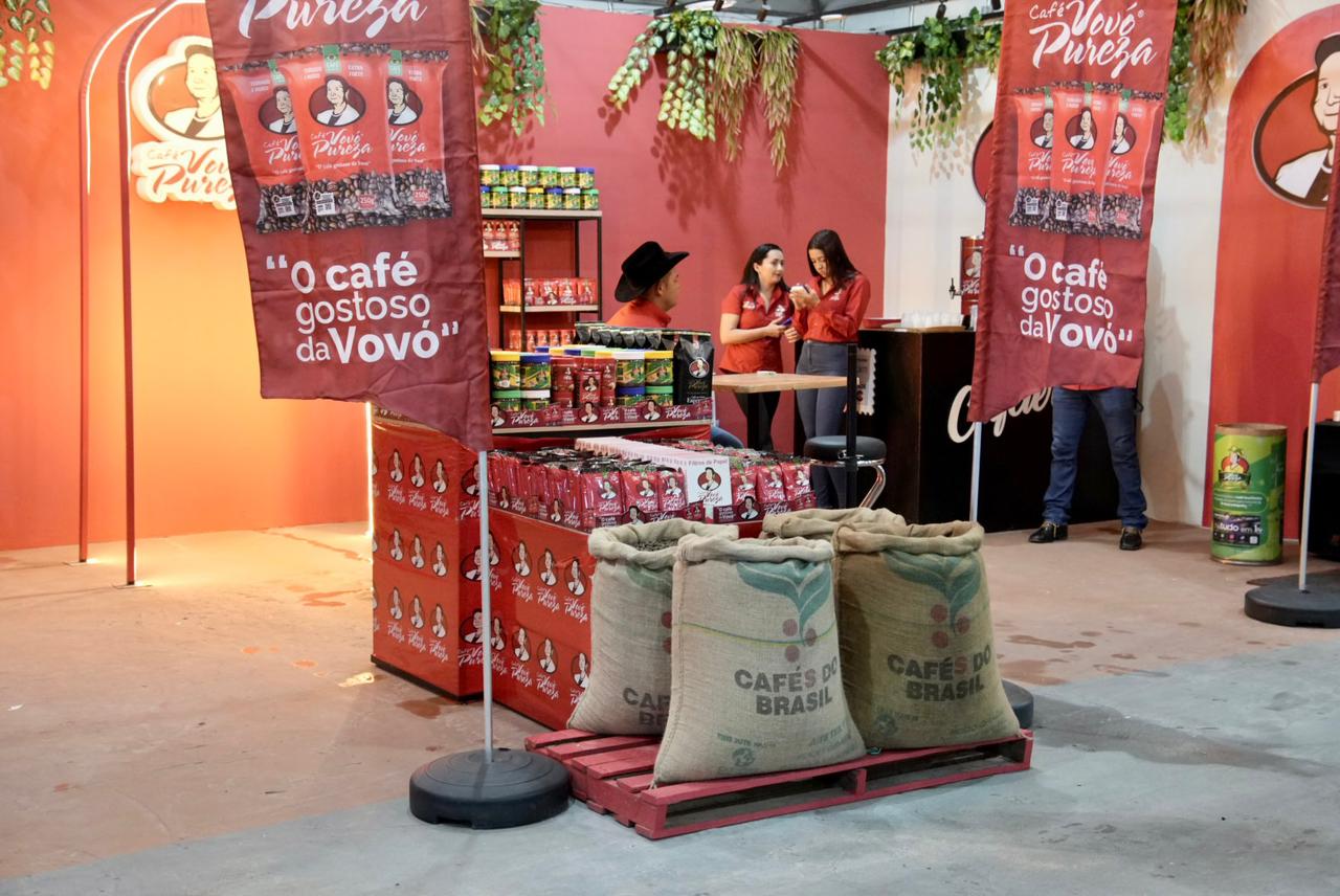 Veja as imagens da primeira noite da Expoacre Juruá 2026