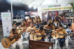 ContilNet Notícias - O seu portal de notícias do Acre Confira o resumo da primeira noite da Expoacre Juruá 2026