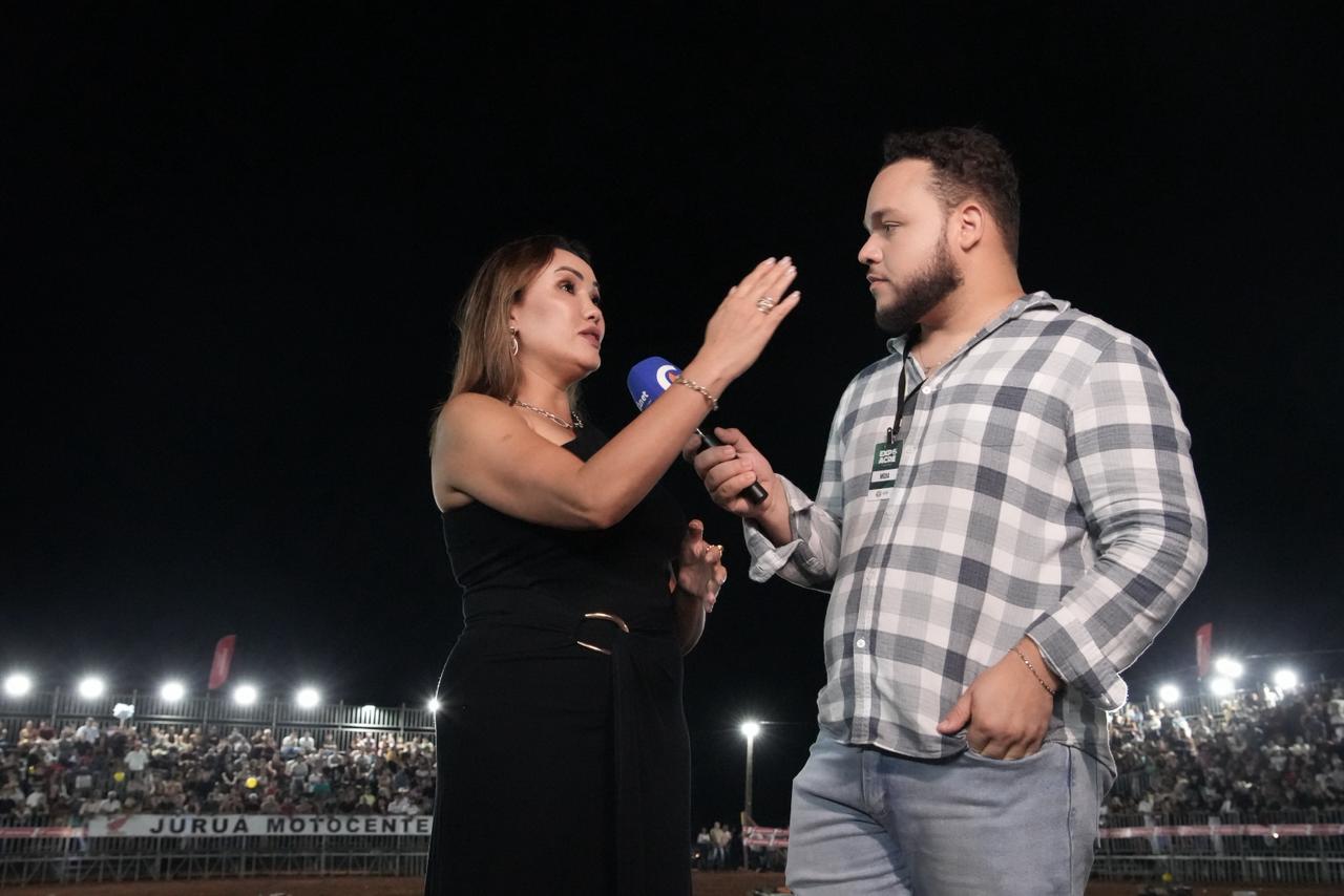 Confira os principais registros da 3ª noite da Expoacre Juruá Confira os principais registros da 3ª noite da Expoacre Juruá