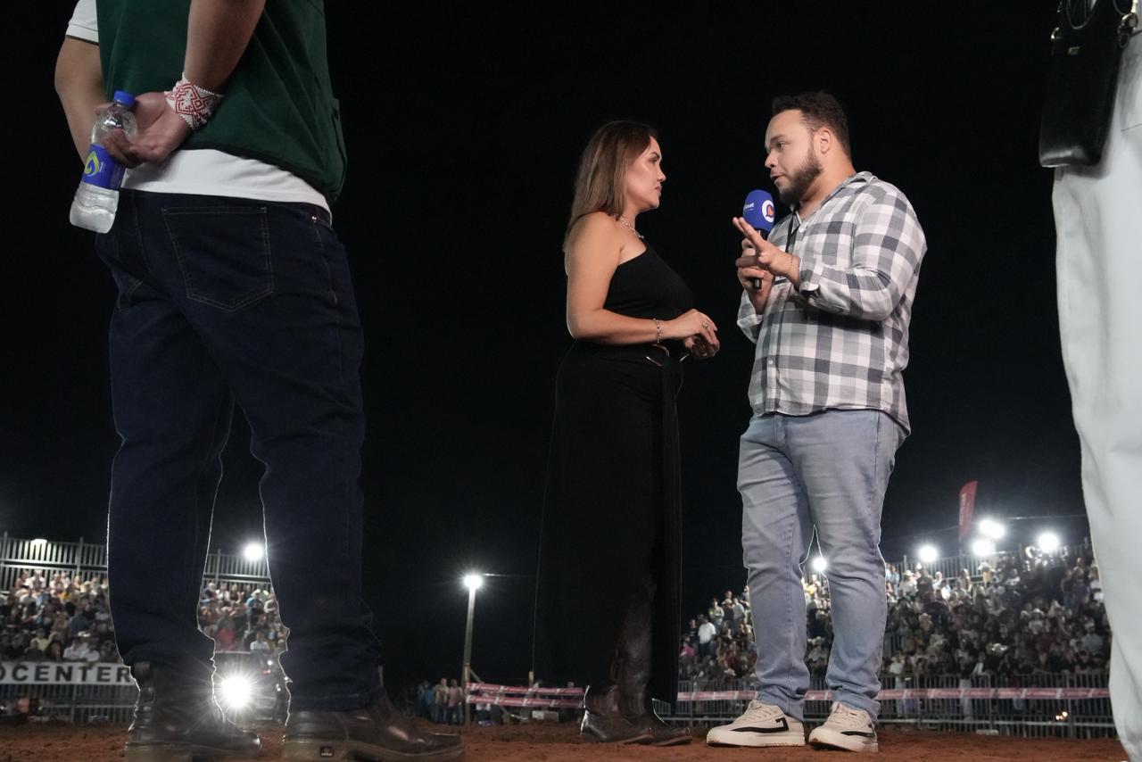 Confira os principais registros da 3ª noite da Expoacre Juruá Confira os principais registros da 3ª noite da Expoacre Juruá