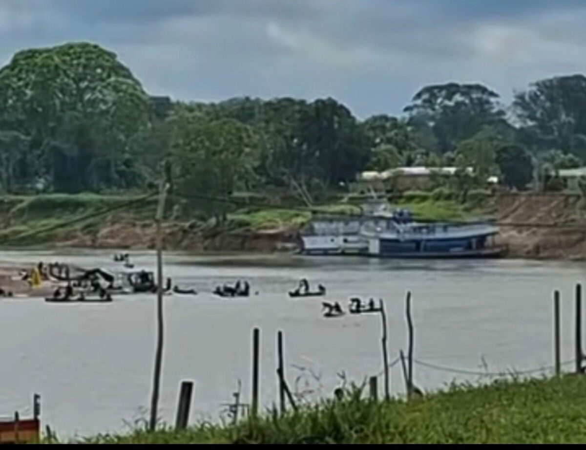 Rio Envira vira ponto de pesca durante piracema de mandi em Feijó