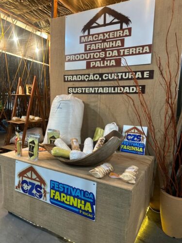 Prefeitura divulga Festival da Farinha durante a Expoacre Juruá