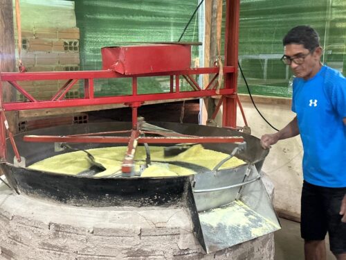 Prefeitura divulga Festival da Farinha durante a Expoacre Juruá