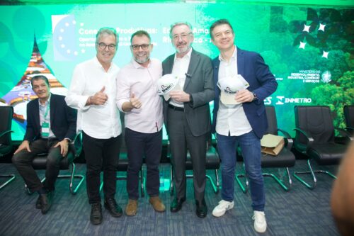Escritor acreano lança livro sobre espiritualidade na Floresta Amazônica