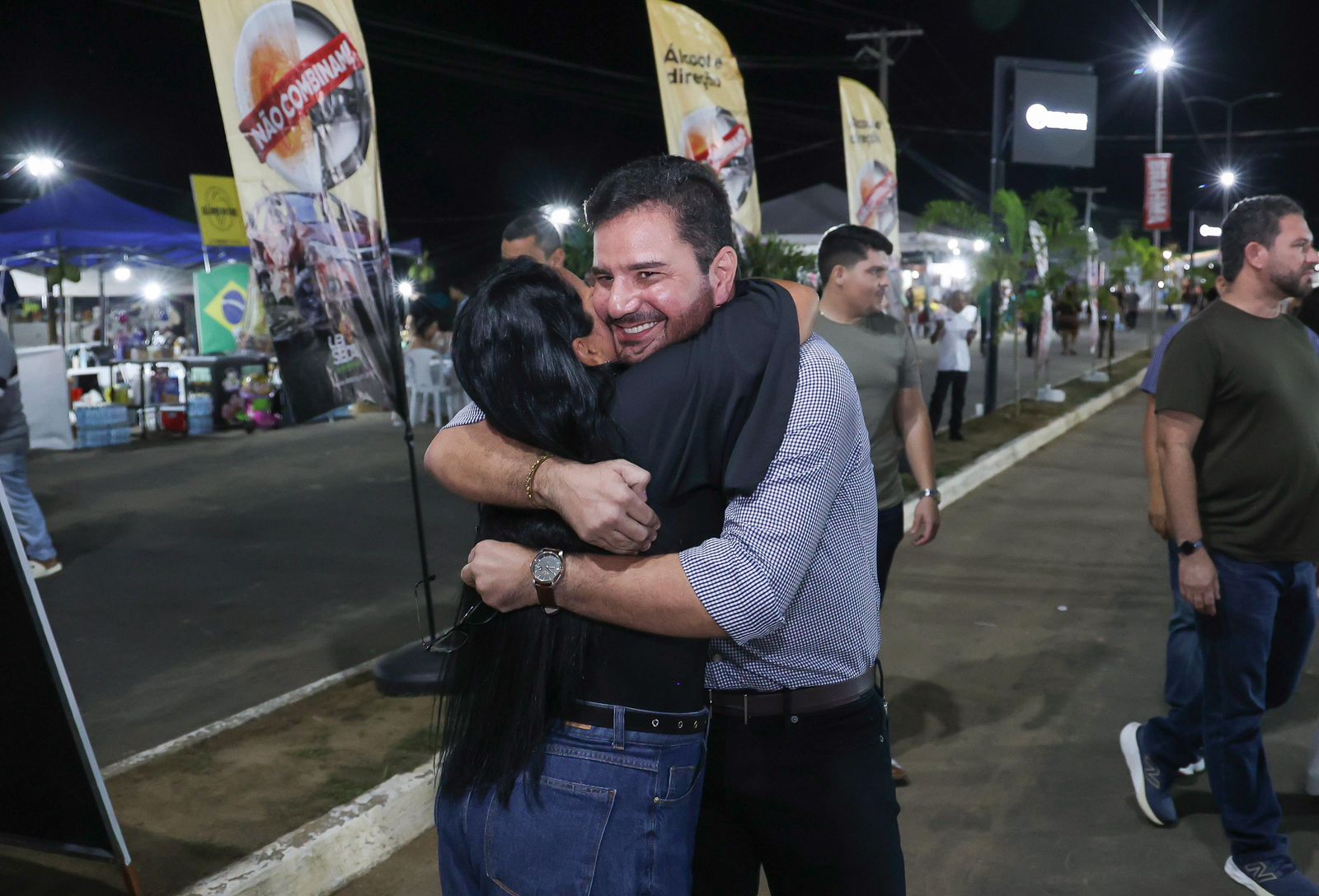 Gladson Cameli prestigia segunda noite da 21ª Expoacre Juruá
