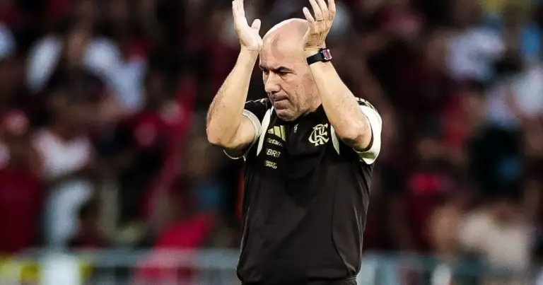 Leonardo Jardim celebra Troféu do Algarve e projeta crescimento do Flamengo