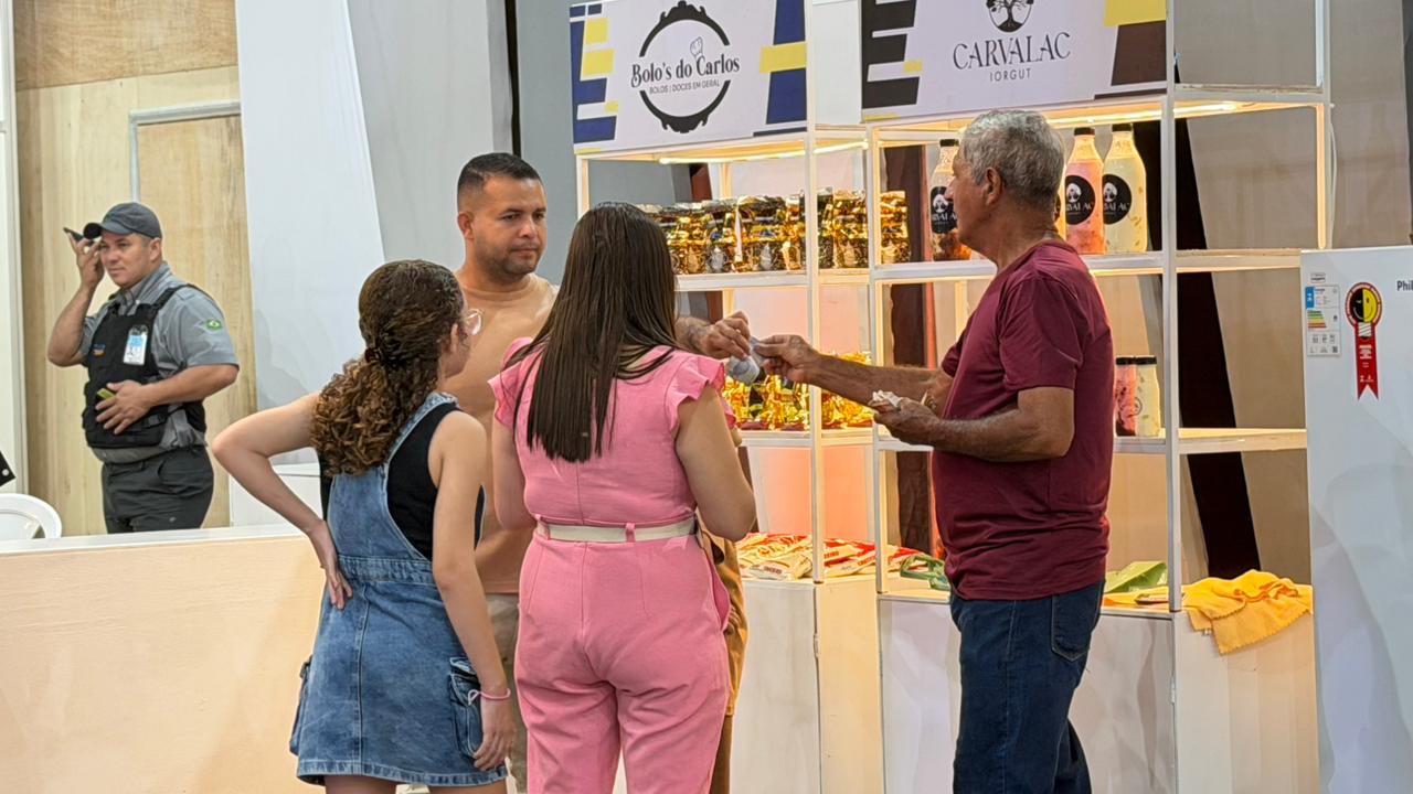 Degusta Juruá reúne mais de 12 pequenos negócios e destaca sabores da região