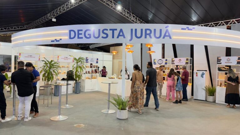 Degusta Juruá reúne mais de 12 pequenos negócios e destaca sabores da região