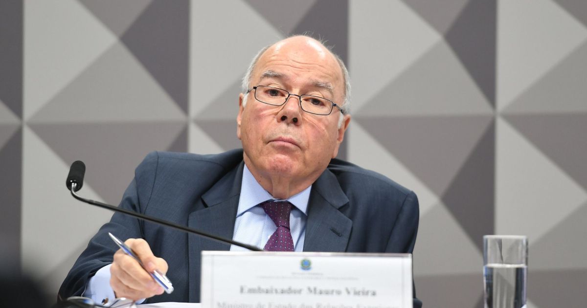 Comissão convida Vieira para falar sobre possível ação dos EUA no Brasil Comissão convida Vieira para falar sobre possível ação dos EUA no Brasil
