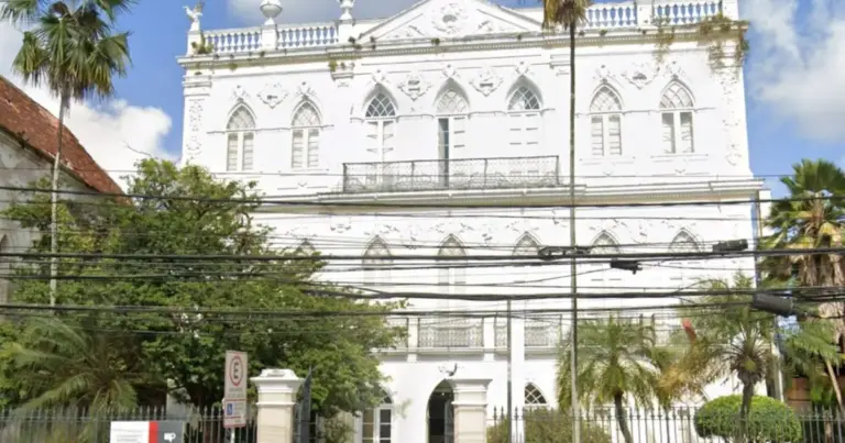Seis policiais são denunciados por mortes em operação na Bahia