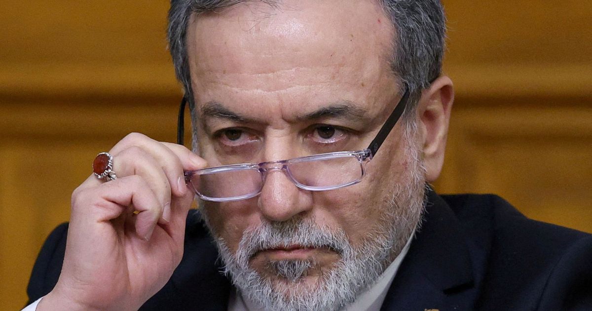 Chanceler do Irã deve viajar a Omã neste fim de semana, diz fonte Chanceler do Irã deve viajar a Omã neste fim de semana, diz fonte