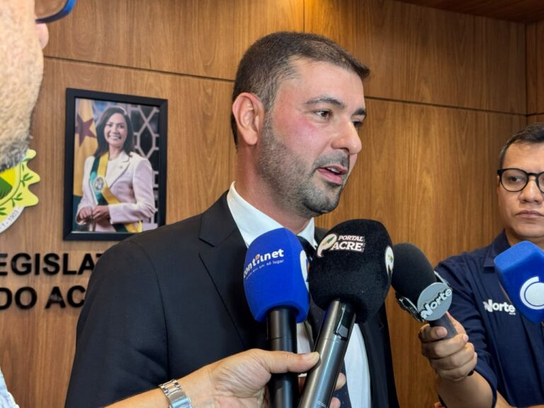 “Resgatamos a dignidade dos servidores”, diz Nicolau em balanço do 1º semestre da Aleac