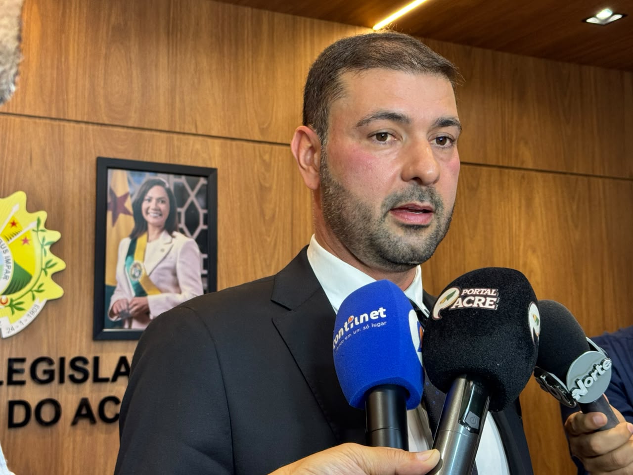 Histórico! Aleac acelera trâmites e garante edital de concurso ainda em 2026 Histórico! Aleac acelera trâmites e garante edital de concurso ainda em 2026