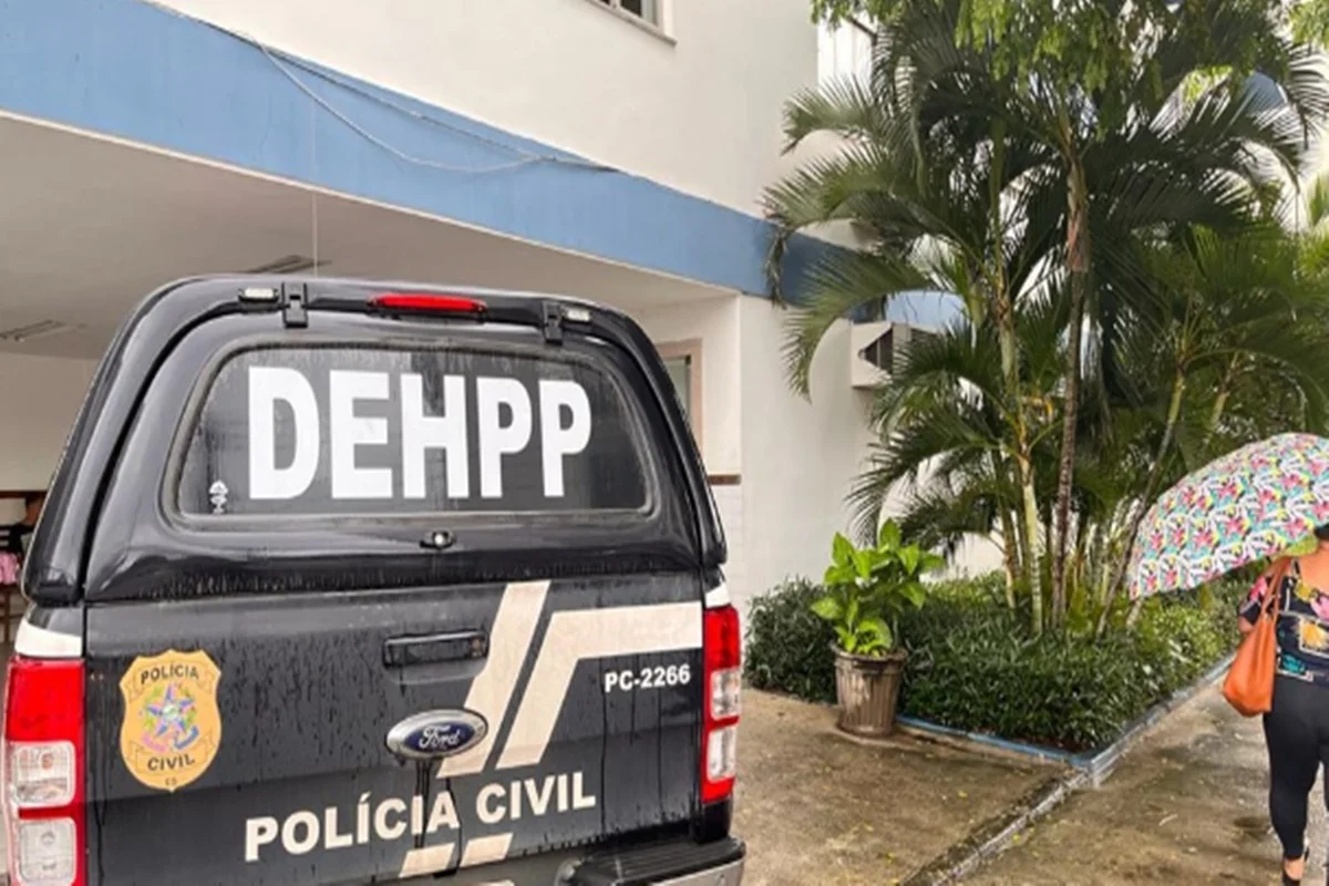 Técnica de enfermagem é presa em posto de saúde por provocar incêndio com duas mortes