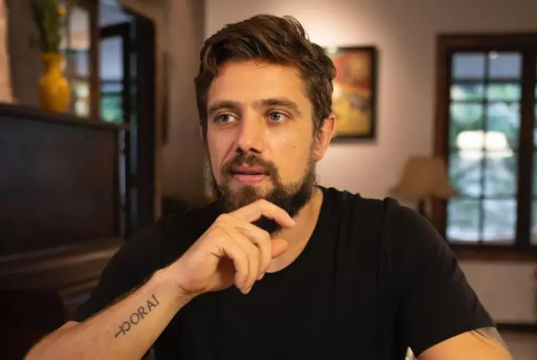 Rafael Cardoso ganha apoio de famosos após desabafo sobre adicção