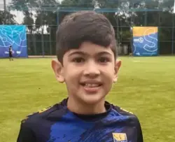 Jovem atleta do Acre faz rifa para disputar torneio de futebol em Rondônia
