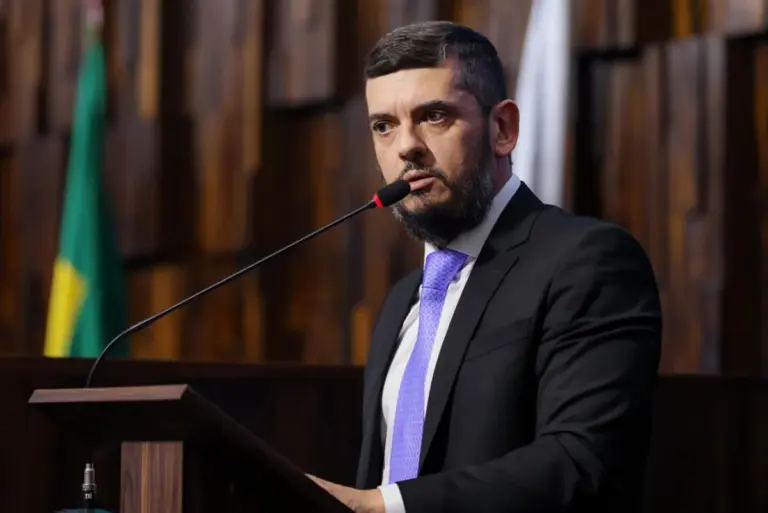 Rodrigo Bacellar é transferido para a Penitenciária Federal