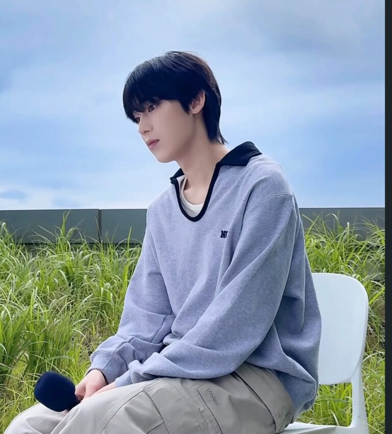 Integrante de grupo sul-coreano surpreende ao cantar sucesso de Ferrugem