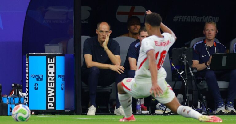 Inglaterra tem problema na zaga para jogo contra o México pela Copa Inglaterra tem problema na zaga para jogo contra o México pela Copa