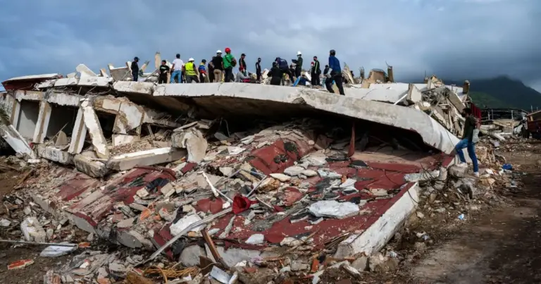 Terremotos na Venezuela: Número de mortos sobe para 4.930