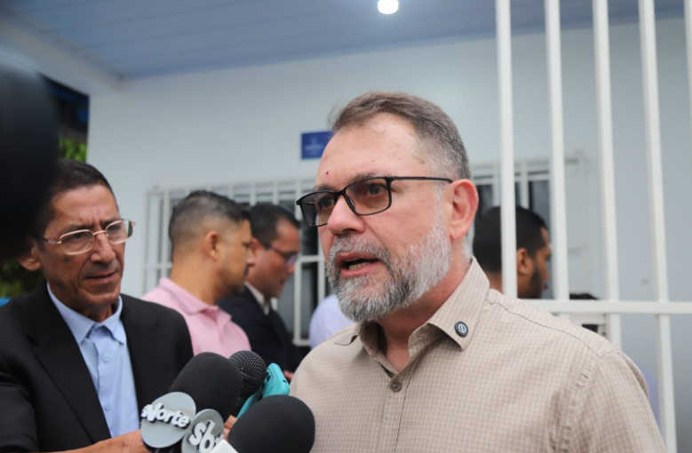 Prefeitura entrega unidade de saúde revitalizada na Vila Jorge Kalume Prefeitura entrega unidade de saúde revitalizada na Vila Jorge Kalume
