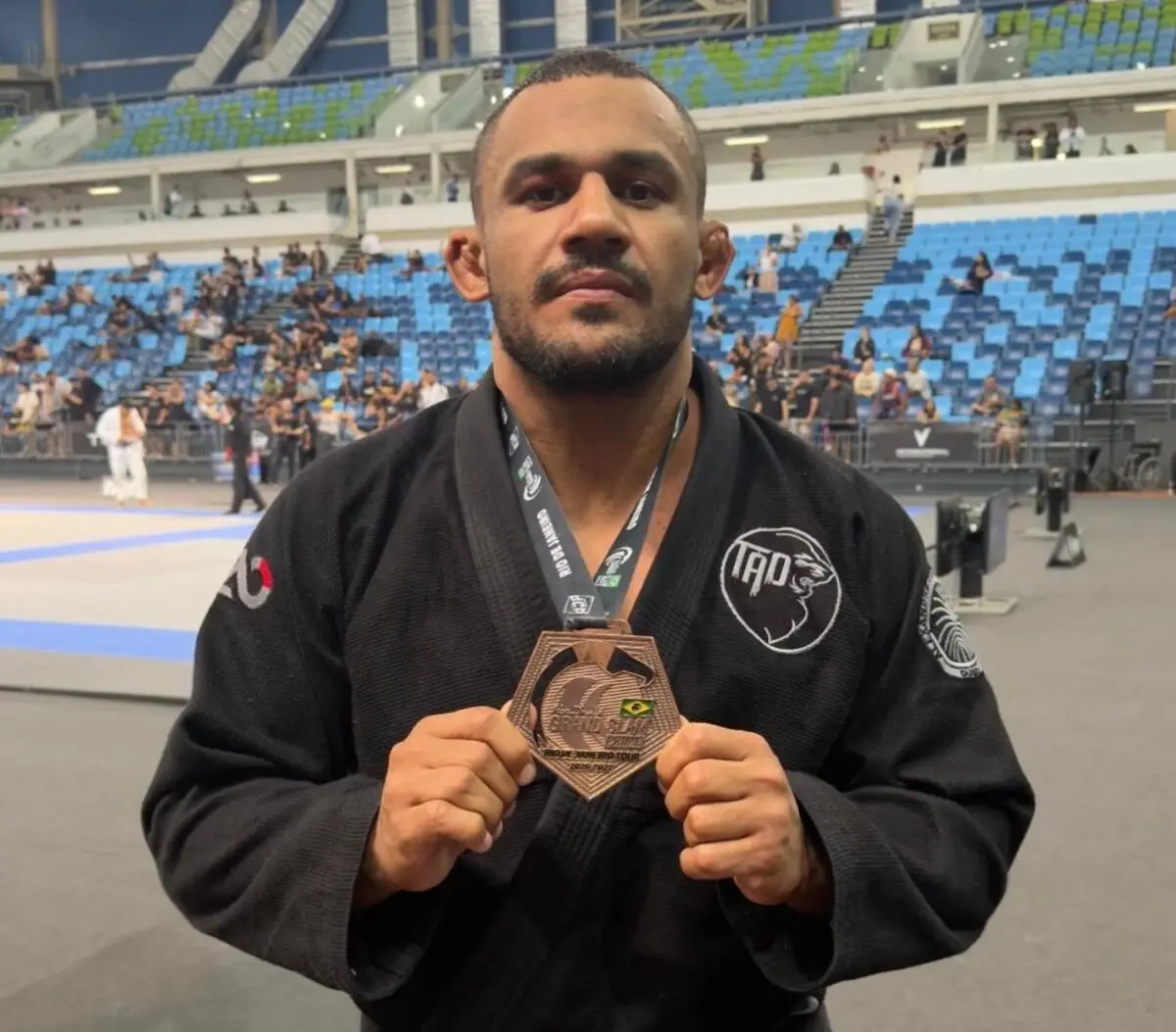 Wendell Barbosa enfrenta gigantes de 120 kg e conquista medalha no Rio