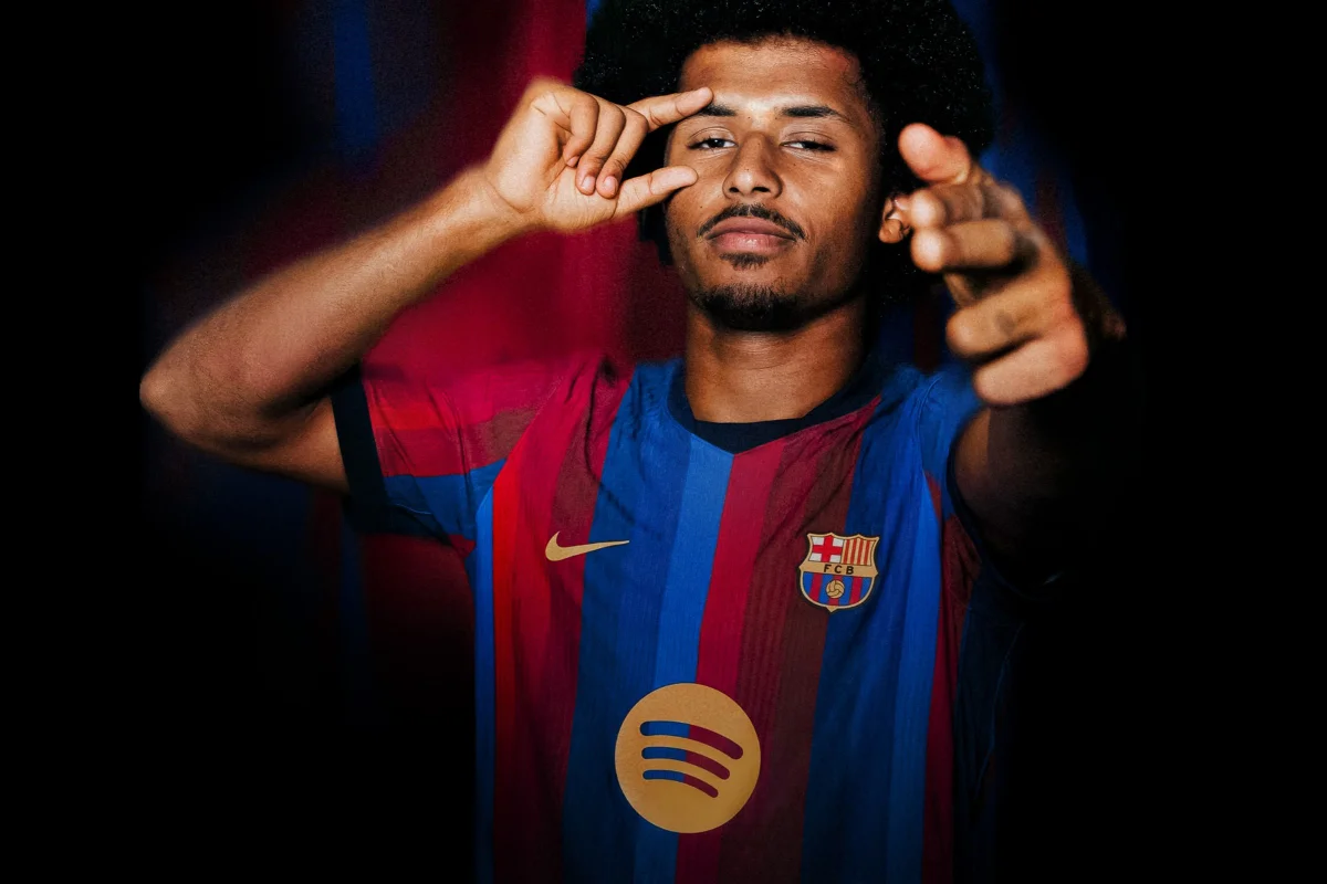 Barcelona confirma chegada de Karim Adeyemi para reformular setor ofensivo