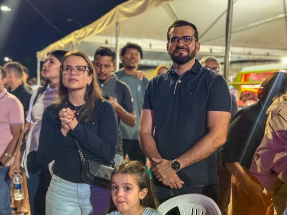adora (19) Vips da Front: Carnavale agita Brasiléia neste final semana com grandes shows