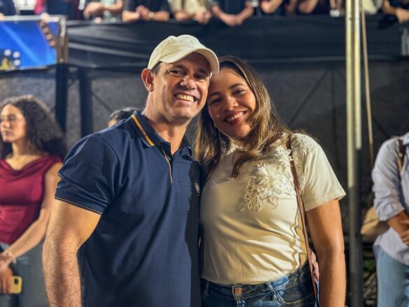adora (21) Vips da Front: Carnavale agita Brasiléia neste final semana com grandes shows