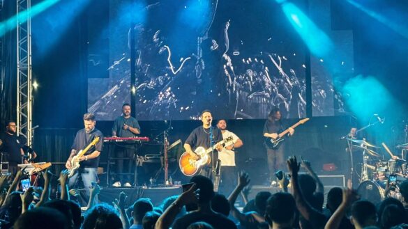 adora (6) Vips da Front: Carnavale agita Brasiléia neste final semana com grandes shows