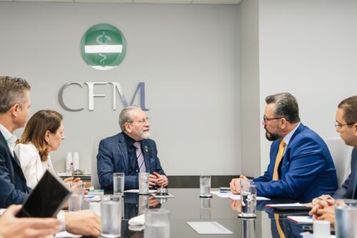 Alan Rick propõe ao CFM reforço na formação médica no Acre