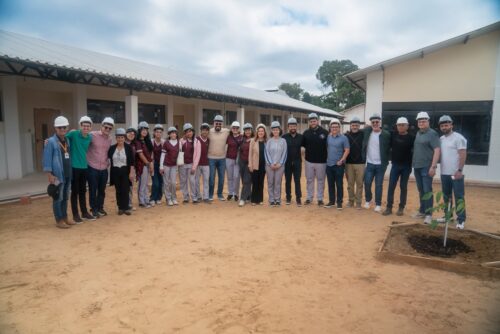 Alan Rick vistoria obras do novo Colégio de Aplicação da Ufac